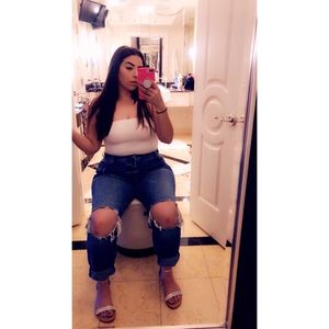 Meet your Posher, Isabella